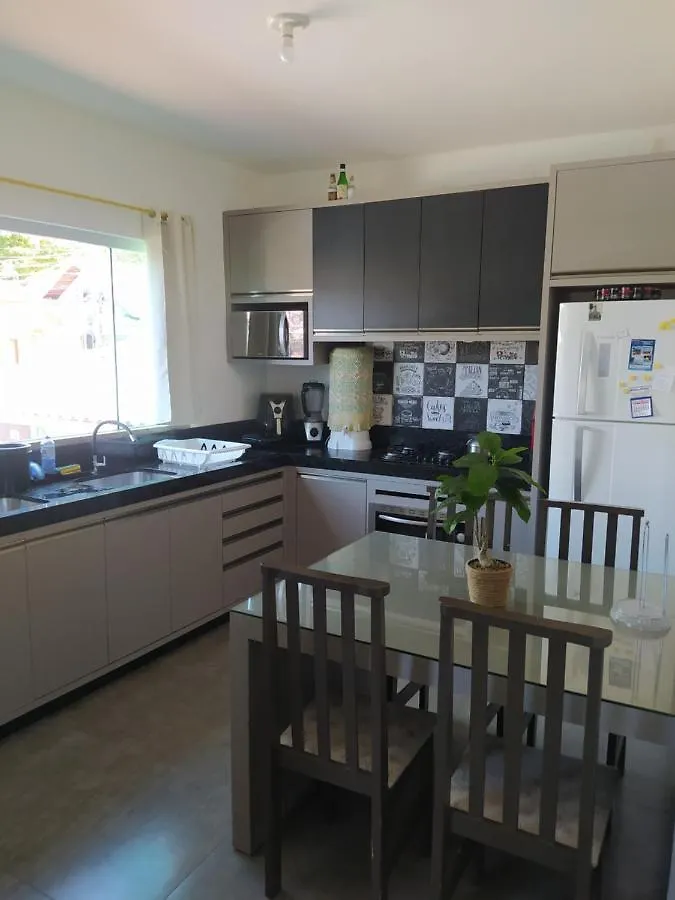 Apartamento Com Uma Linda Vista Para O Mar, A 30M Da Praia. Bombinhas Brasil
